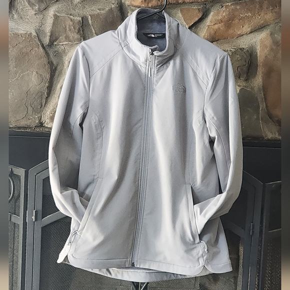 The North Face|Light Gray Windwall Jacket - Picture 5 of 9